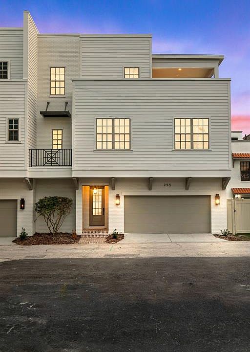 1st image of 255 6TH STREET S