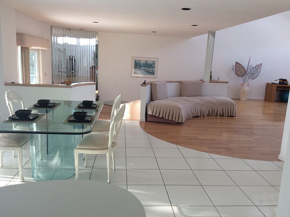 1st image of 1233 Beech Street #4