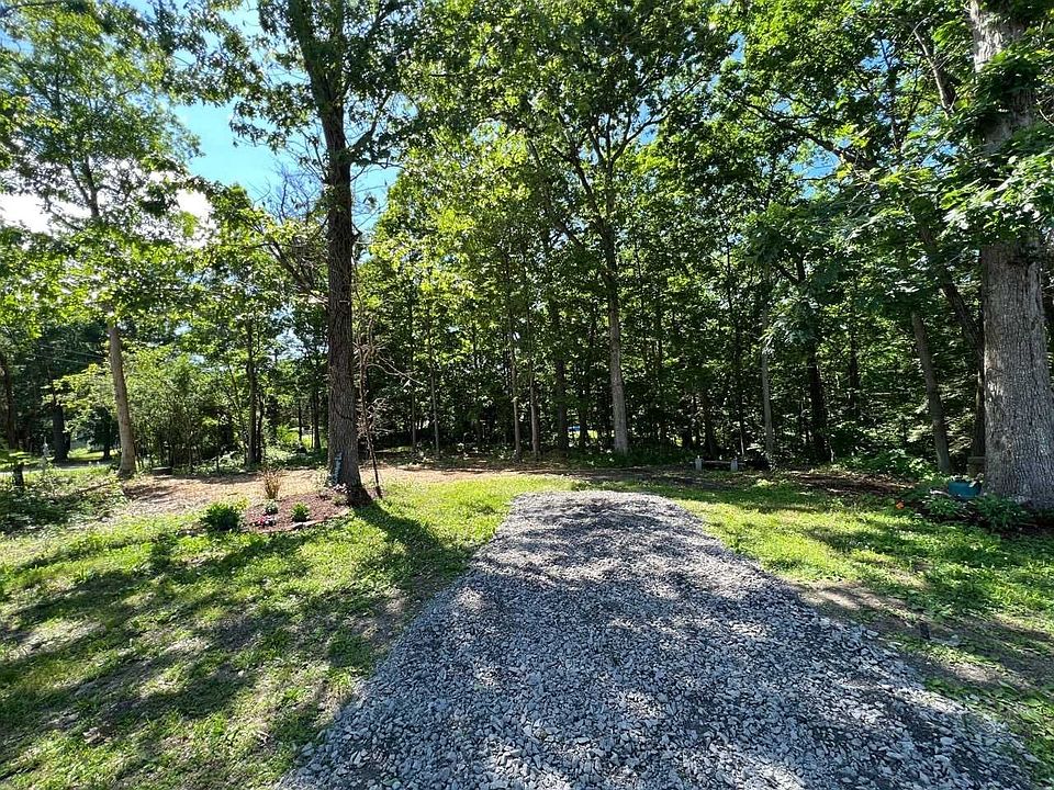 1st image of 12 Juniper Ln