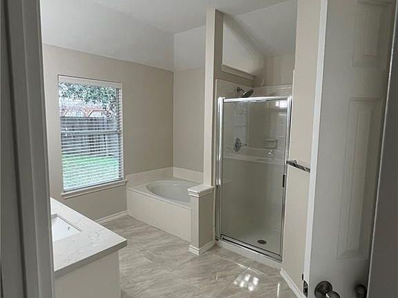 2nd image of 3903 El Sendero Ct