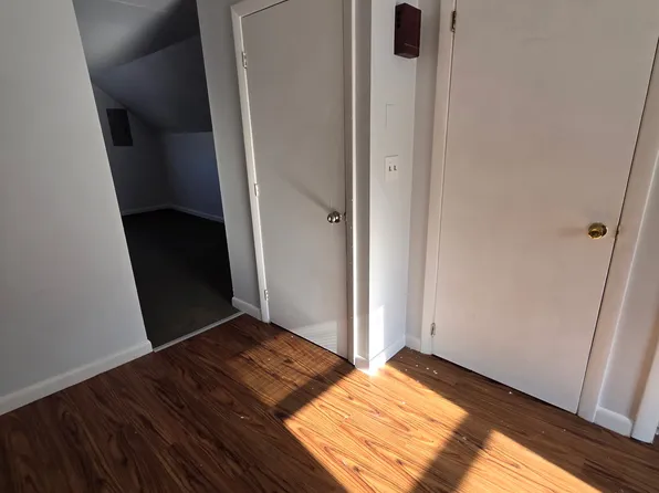 35 Maple St #3, Brewer, ME 04412