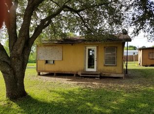 2457 Rudeloff St, Beeville, TX 78102