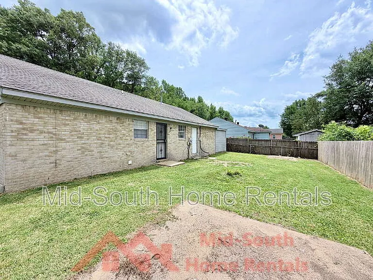 4011 Double Tree Rd — Photo 21