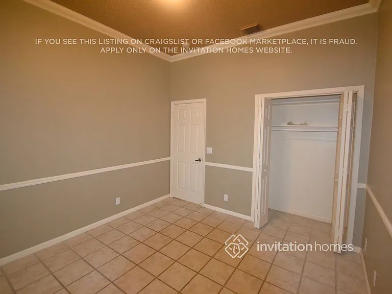 5373 SW 34th Way — Photo 9
