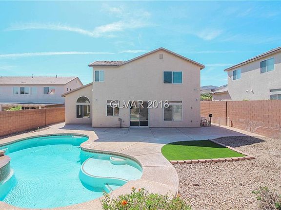 3rd image of 309 Everett Vista Ct