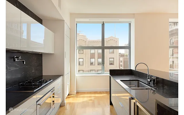 Rented by Douglas Elliman | media 16
