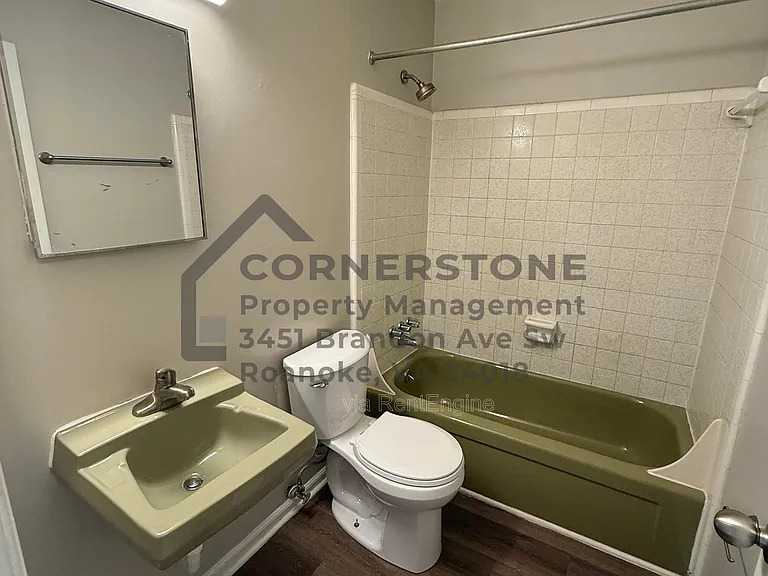 1401 3rd St SW #11 — Photo 6