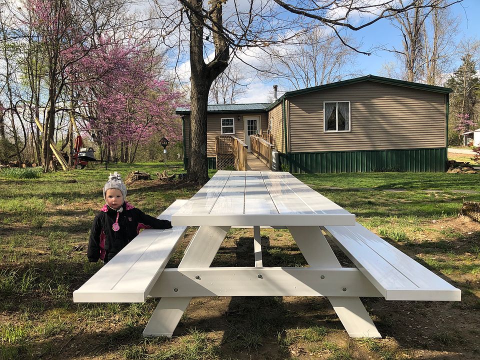Peaceful picnic area