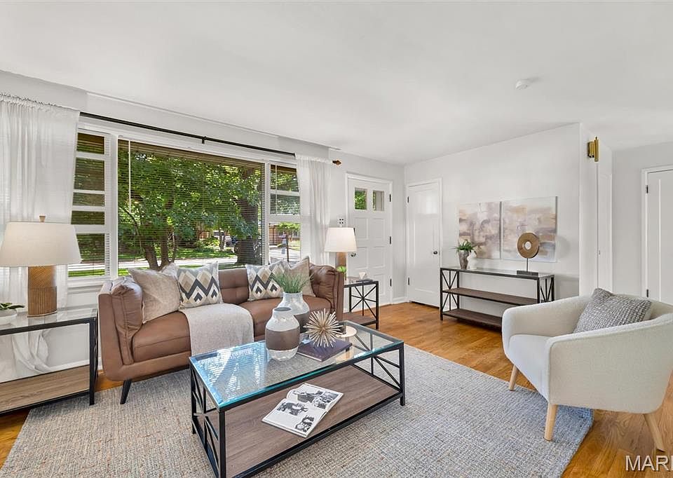 9723 Graystone Ter, Saint Louis, MO 63119 | Zillow