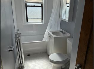 1651 E 74th Place, Chicago, IL 60649