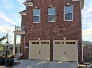 8029 Annette Dr, Lorton, VA 22079