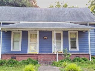 413 S Gaston St, Dallas, NC 28034