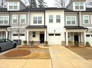 3314 Finchborough Ct, Charlotte, NC 28269