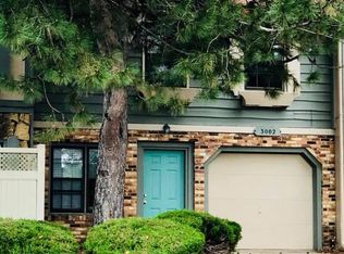 3007 Bainbridge Cir, Lawrence, KS 66049