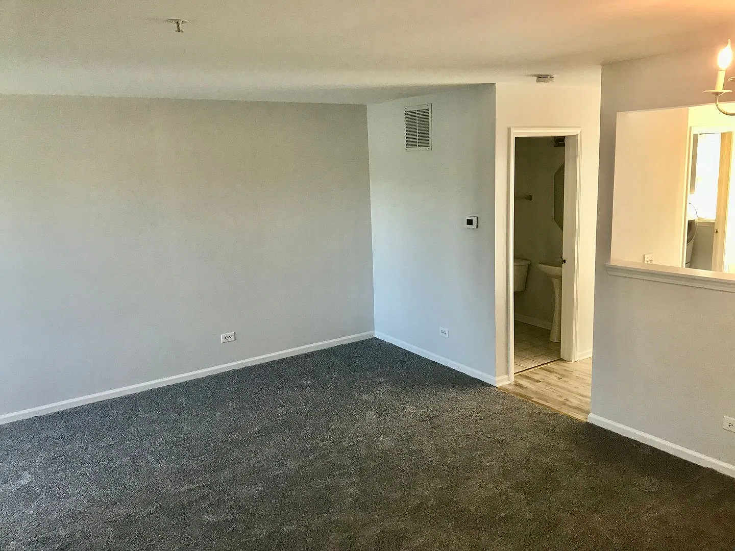 Waterfront, River Mill Crossings Townhome 2br, 2.5ba 2cgar — Photo 4