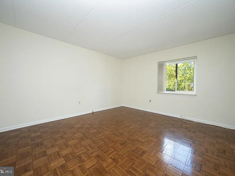 260 W Montgomery Ave #304 — Photo 19