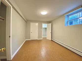 Rented by Ting's Brokerage