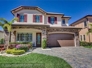 8905 Watercrest Cir W, Parkland, FL 33076