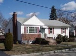 70 Burnett St, Melrose, MA 02176