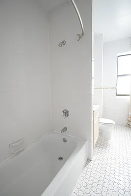 Rented by Skyward | media 37