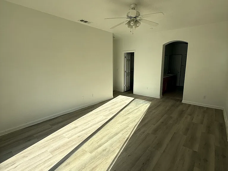 1631 Gillette Dr — Photo 16
