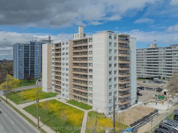 1130 Wilson Ave, Toronto, ON