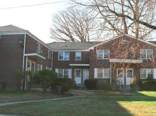 64 Chestnut St #A, Bridgeport, CT 06604