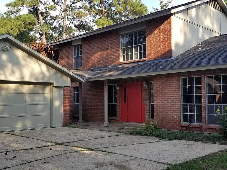 8606 Summit Pines Dr — Photo 1