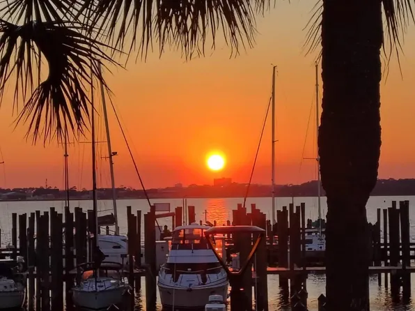 5505 Sun Harbor Rd APT 213, Panama City, FL 32401