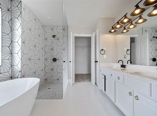 6011 Castanada Dr, Arlington, TX 76018