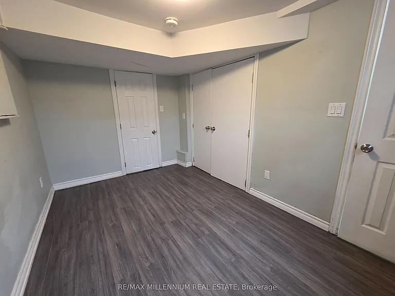 80 Rainier Sq #BASEMENT — Photo 4