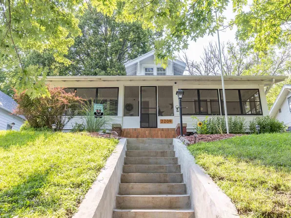 2209 S Patterson St, Sioux City, IA 51106