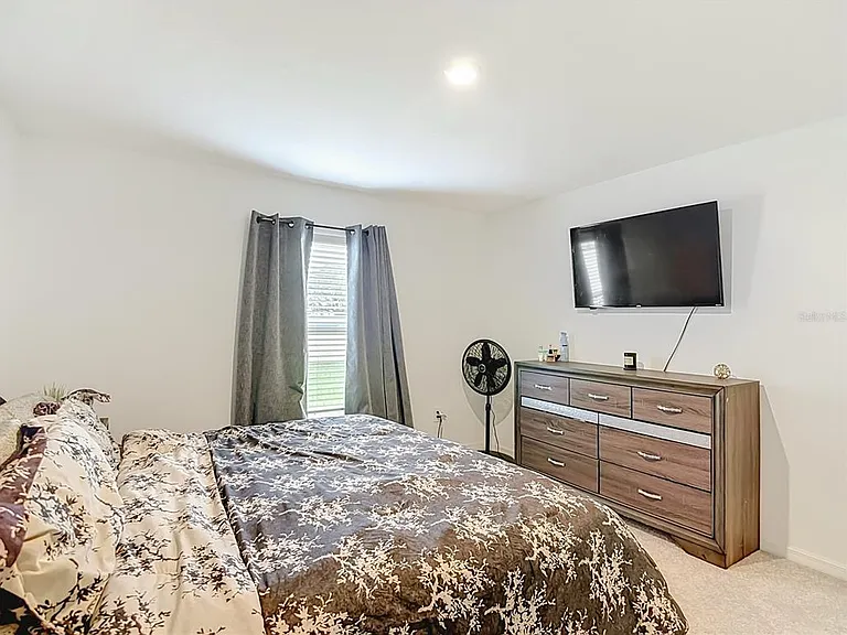 11938 Brae Way — Photo 44
