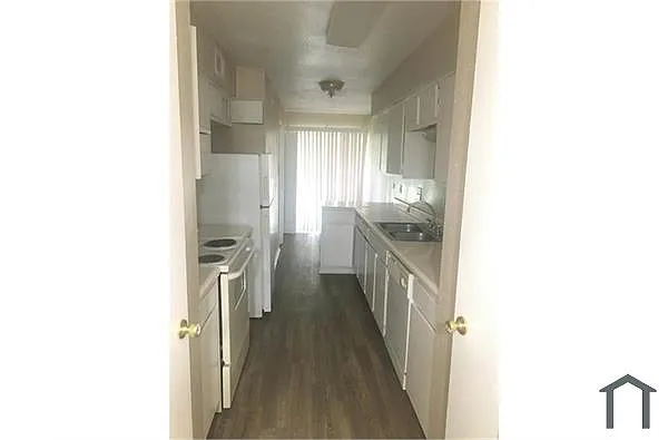 Building Photo - 6200 W Tidwell Rd #2504