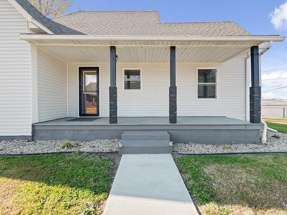 108 E Walnut St, Petersburg, IN 47567 Zillow