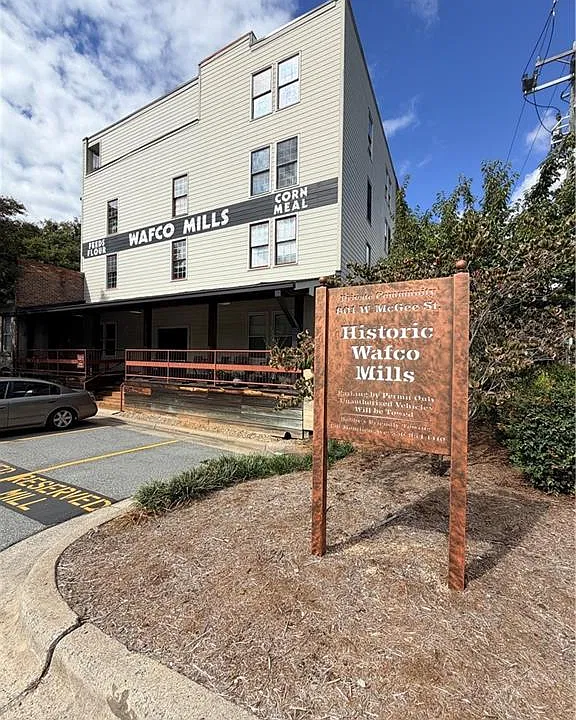 Building Photo