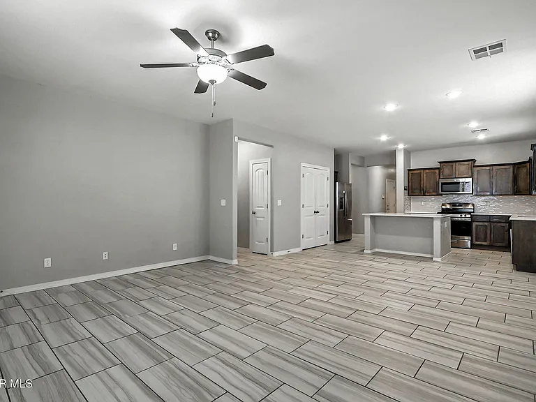 3964 Desert Nomad Dr — Photo 4
