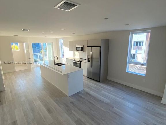 2nd image of 2555 193rd St #2215
