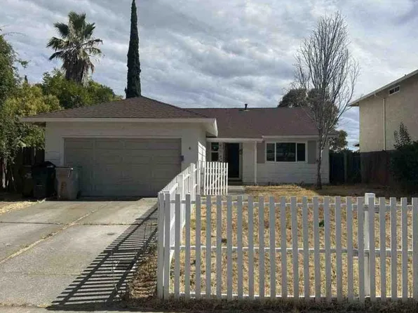 6 Herbosa Vista Ct, Sacramento, CA 95824