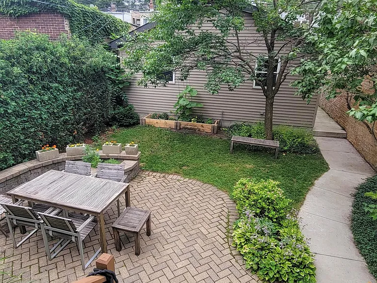 2626 N Mozart St #1 — Photo 23