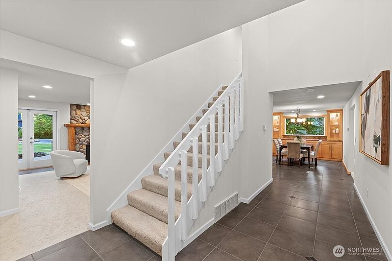4th image of 26069 SE 154th Street
