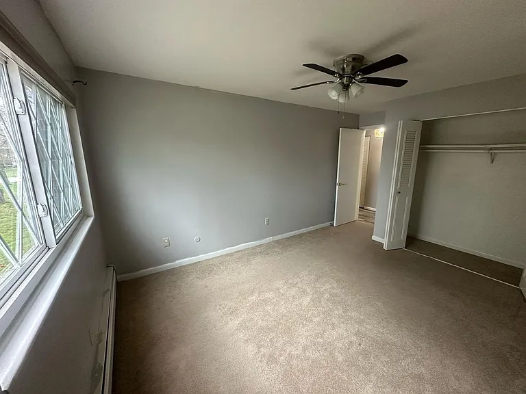 48 Fernview Ave #9 — Photo 11