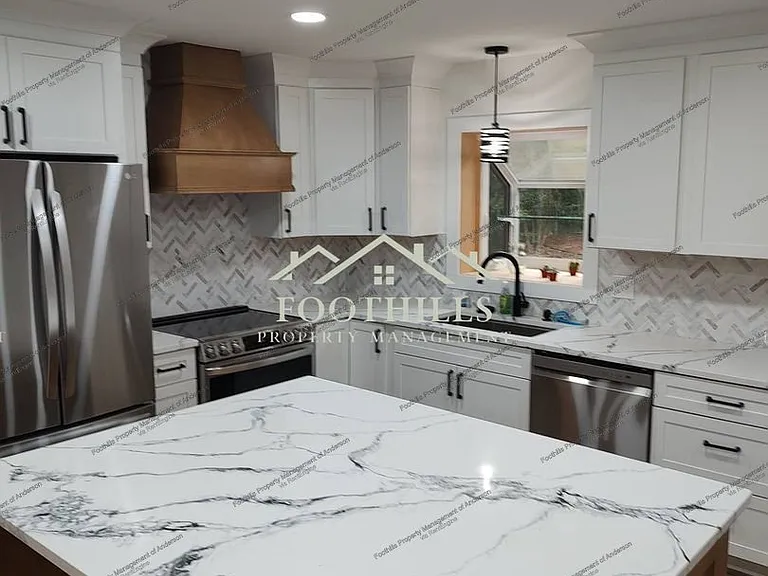 202 Wedgewood Dr — Photo 5