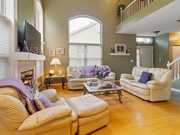 5th image of 9237 Waterfall Glen Blvd