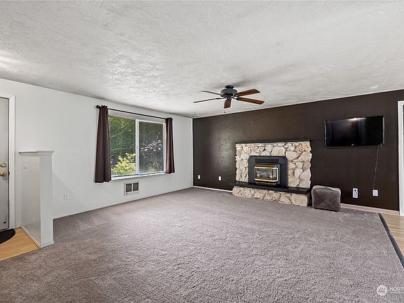 2nd image of 1305 S 10th Street