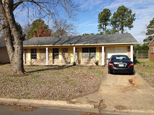 220 Dryad Ln Photo 1