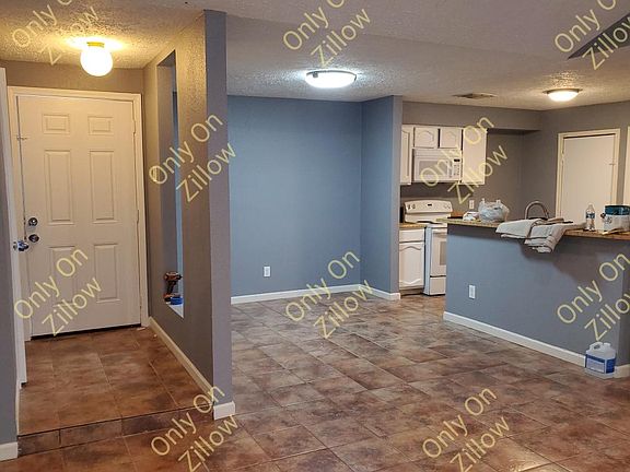 2nd image of 310 Baycrest Dr