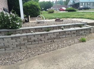 1215 21st St, Vienna, WV 26105