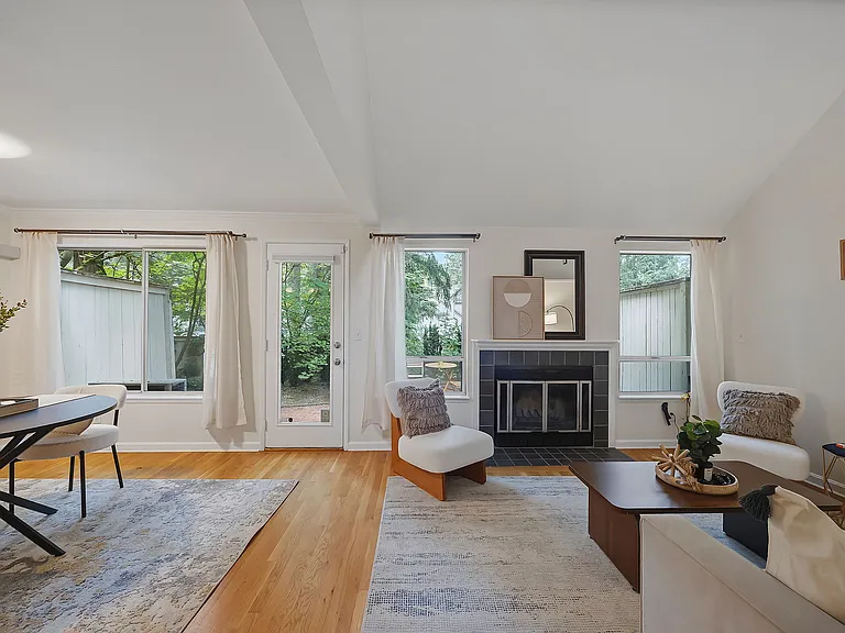 10121 NE 135th Ln — Photo 19