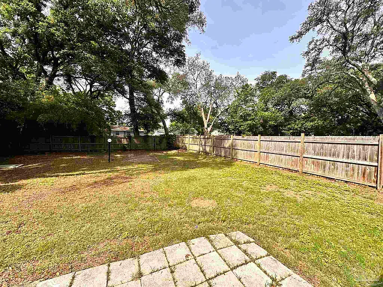13 Elegans Ave — Photo 17